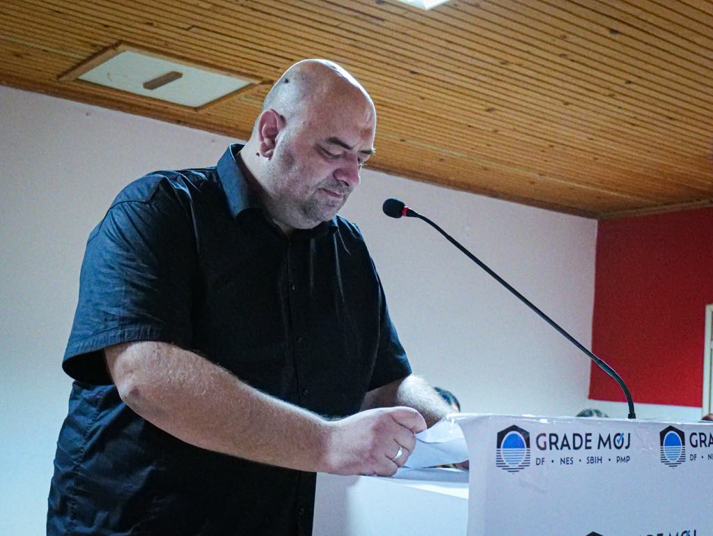 Adnan Pobrić: “Ovo je borba za budućnost naše djece!”