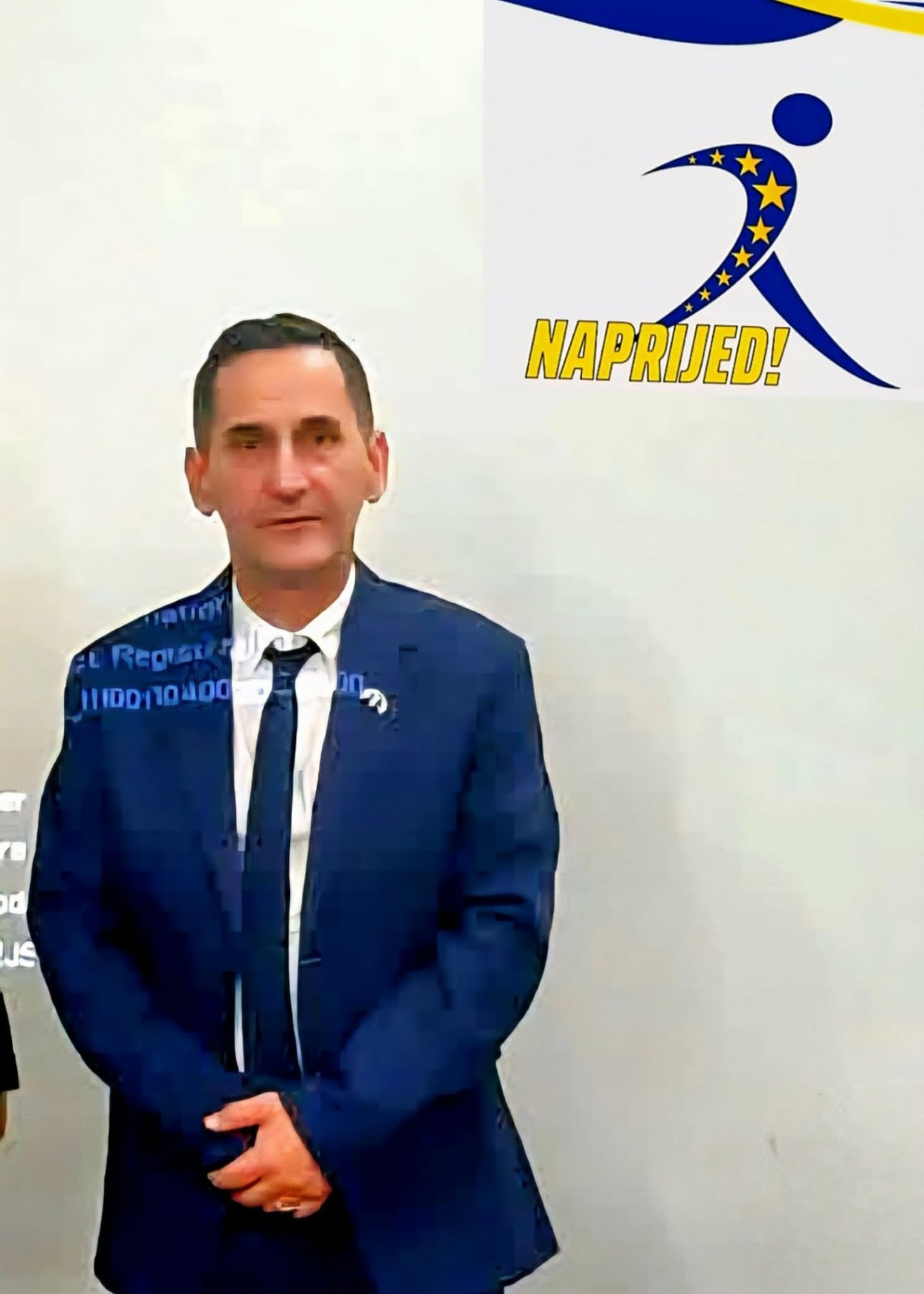 Šutnja institucija o rušenju ljiljana ispred Vijećnice zabrinjava Burića